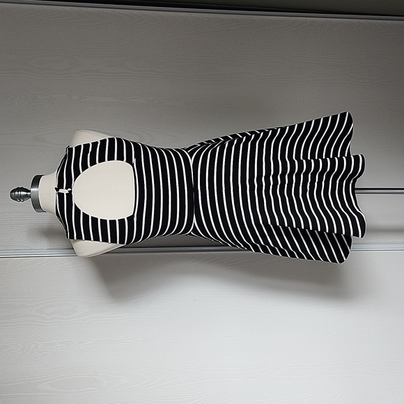 Hollister Sundress - Picture 3 of 3